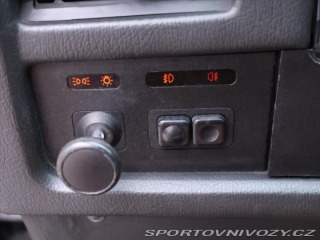 BMW 3 2,5 i 125kW Kůže 1986