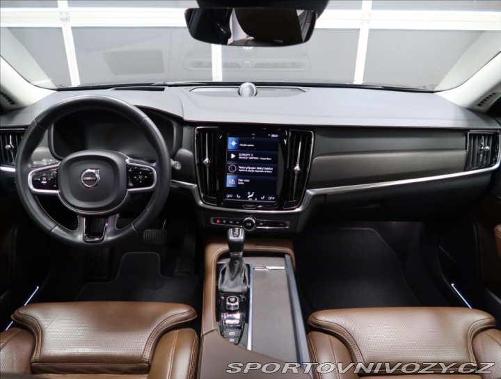 Volvo V90 2,0 D5 AWD AUT CROSS COUN 2019