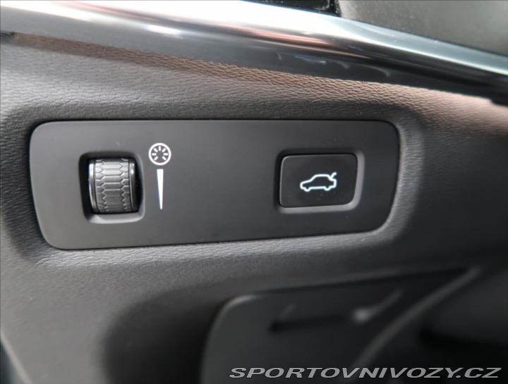Volvo V90 2,0 D5 AWD AUT CROSS COUN 2019