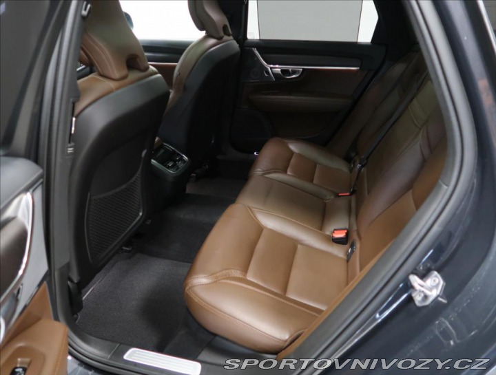 Volvo V90 2,0 D5 AWD AUT CROSS COUN 2019