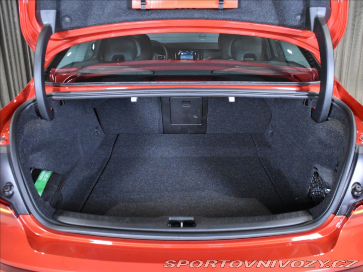 Volvo S60 2,0 B5 AWD ULT Panorama,B 2024