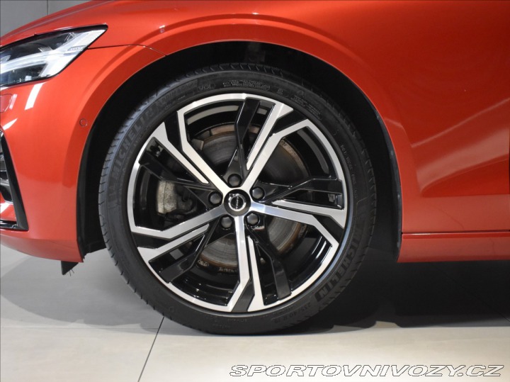 Volvo S60 2,0 B5 AWD ULT Panorama,B 2023