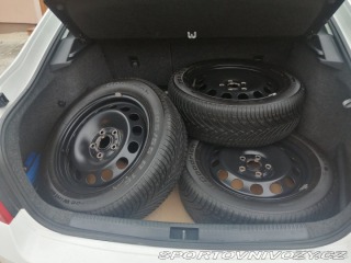Škoda Ostatní modely Octavia 3,0   3 2015