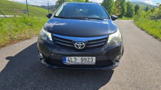 Toyota  Avensis 2,0   TDI nafta