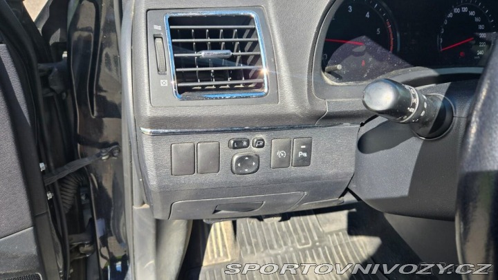 Toyota Ostatní modely Avensis 2,0   TDI nafta 2013