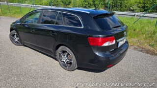 Toyota Ostatní modely Avensis 2,0 TDI nafta 2013