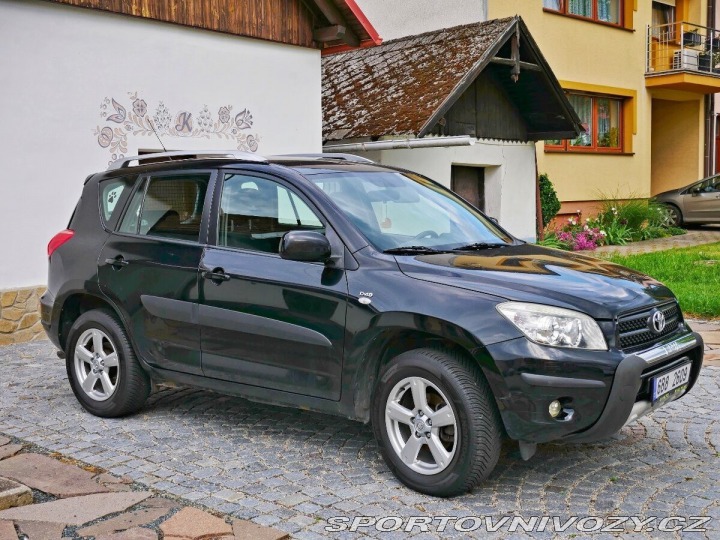 Toyota Ostatní modely RAV4 2,0 2007