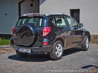 Toyota Ostatní modely RAV4 2,0 2007