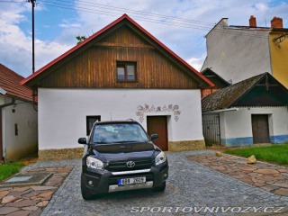 Toyota Ostatní modely RAV4 2,0 2007
