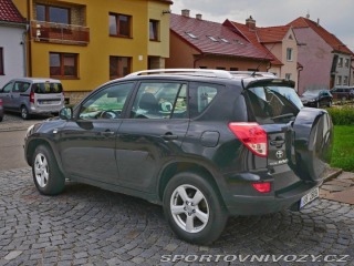 Toyota Ostatní modely RAV4 2,0 2007