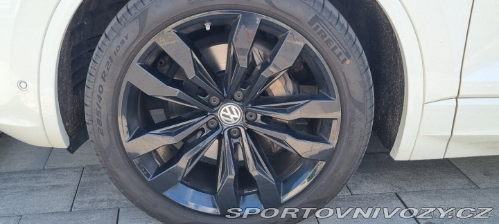 Volkswagen Ostatní modely Touareg 3,0 TDI R-Line 2019