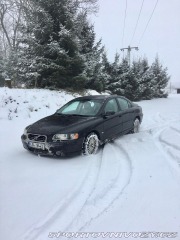 Volvo S60 2,5 T AWD, 154 kW, auto 2004
