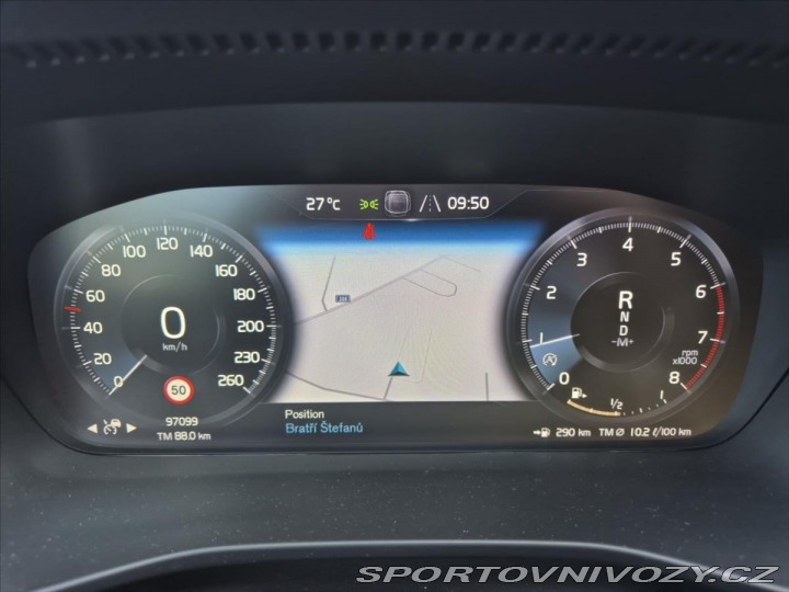 Volvo Ostatní modely XC40 2,0 T5 AWD AUTOMAT 182 kW 2019