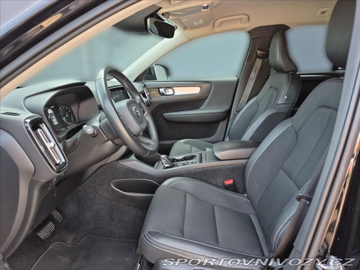 Volvo Ostatní modely XC40 2,0 T5 AWD AUTOMAT 182 kW 2019