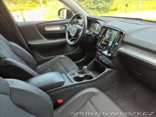 Volvo Ostatní modely XC40 2,0 T5 AWD AUTOMAT 182 kW 2019