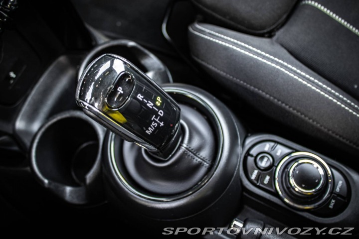Mini Cooper John Cooper Works 2022