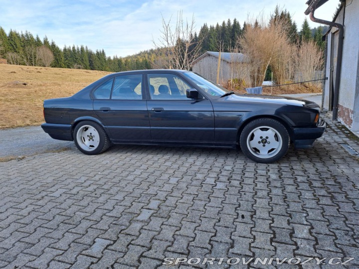 BMW 5 E34 525i R6 1989