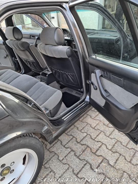 BMW 5 E34 525i R6 1989