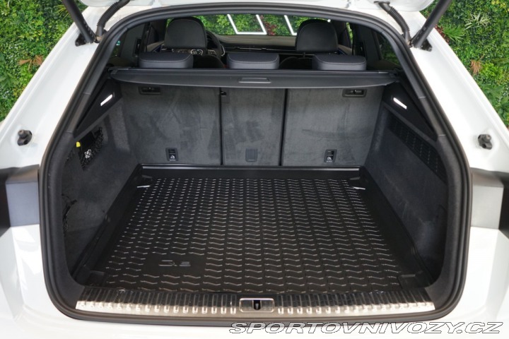 Audi SQ8 B&O*NEZ.TOP*CZ*VZDUCH 2024