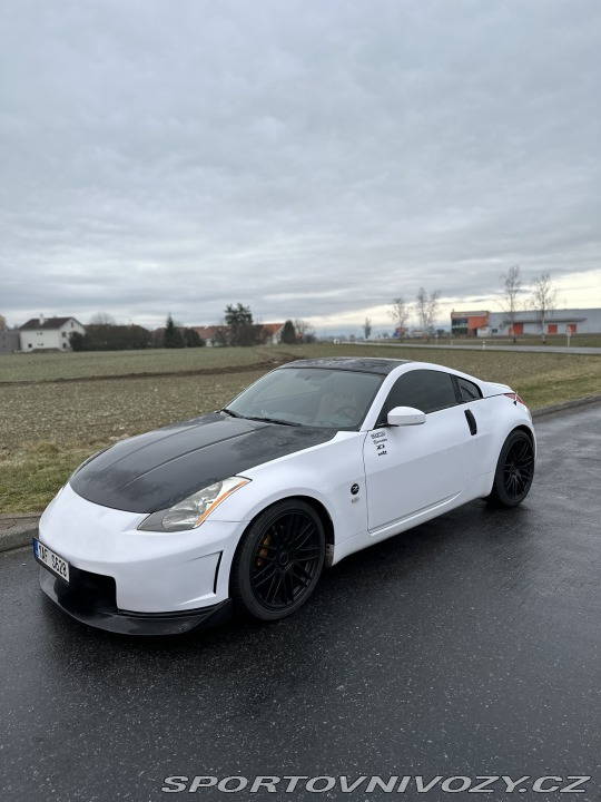 Nissan 350 Z Osobní 2005