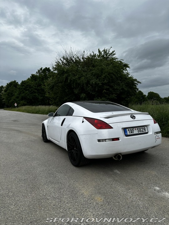 Nissan 350 Z Osobní 2005