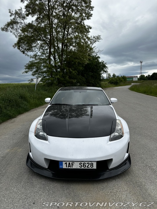 Nissan 350 Z Osobní 2005