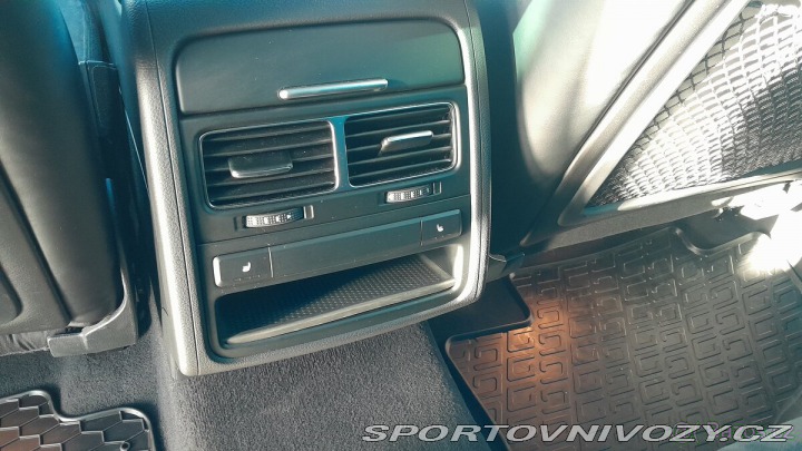 Volkswagen Ostatní modely Touareg R-line 2018