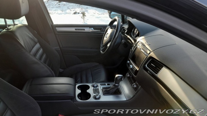 Volkswagen Ostatní modely Touareg R-line 2018