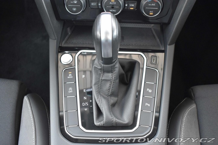 Volkswagen Ostatní modely Passat ALLTRACK 2.0BiTDI 176*TAŽ 2019