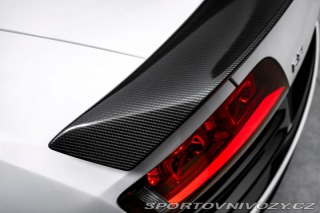 Audi R8 Akrapovič 2011
