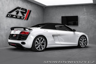 Audi R8 Akrapovič 2011