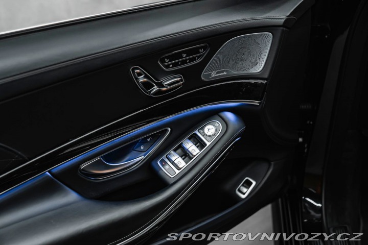 Mercedes-Benz S 4Matic L, Masáže, Nočné v 2019