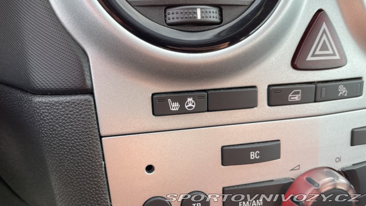 Opel Ostatní modely CORSA 1.6 TURBO GSI 2009