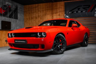 Dodge Challenger SRT HELLCAT 727 PS, PRVÝ