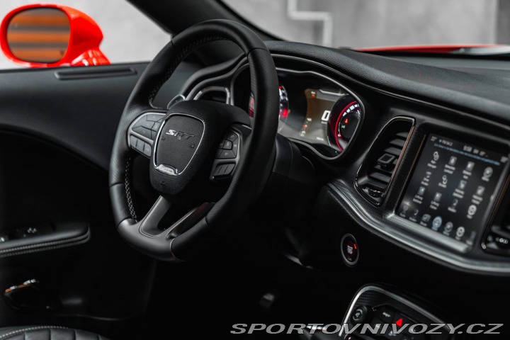Dodge Challenger SRT HELLCAT 727 PS, PRVÝ 2017