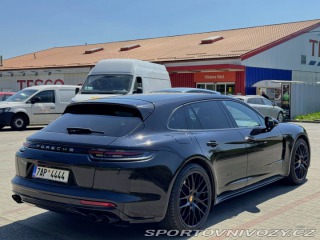 Porsche Panamera 2019