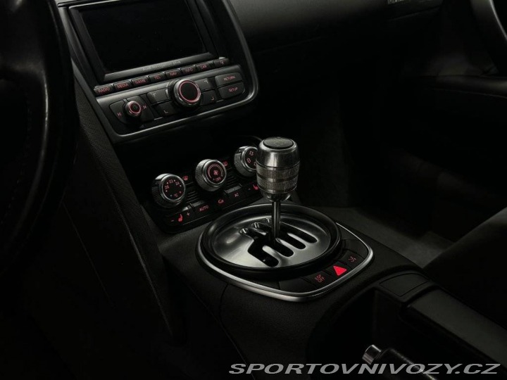 Audi R8 Coupé 4.2 FSI V8 Quattro Manuell Sport avgas 2010