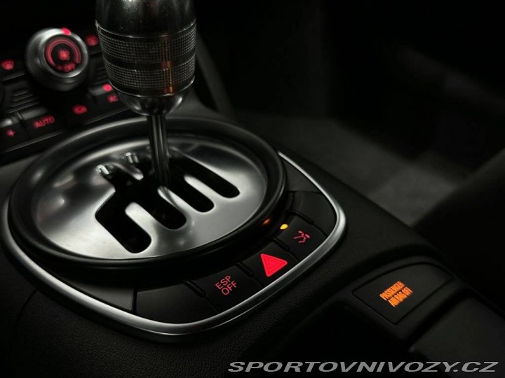 Audi R8 Coupé 4.2 FSI V8 Quattro Manuell Sport avgas 2010
