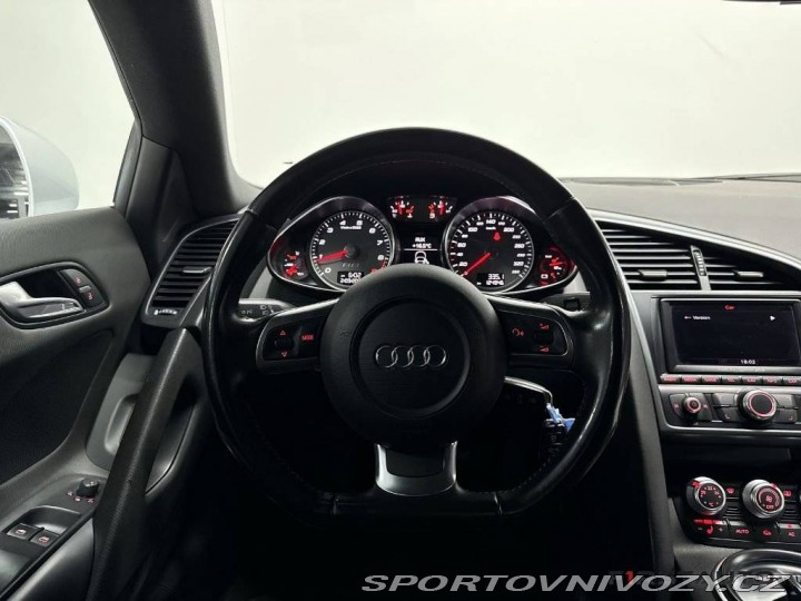 Audi R8 Coupé 4.2 FSI V8 Quattro Manuell Sport avgas 2010