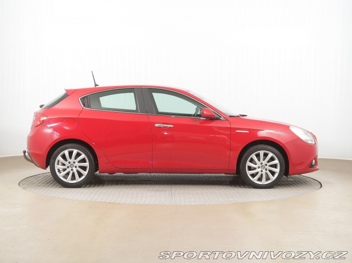 Alfa Romeo Giulietta 1.4 T MultiAir 2015