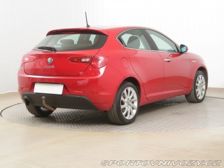 Alfa Romeo Giulietta 1.4 T MultiAir 2015