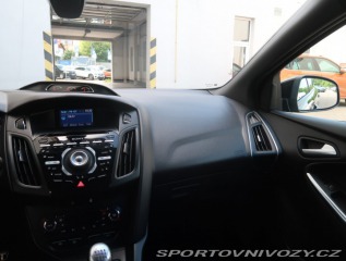 Ford Focus ST 2.0 EcoBoost ST 2013