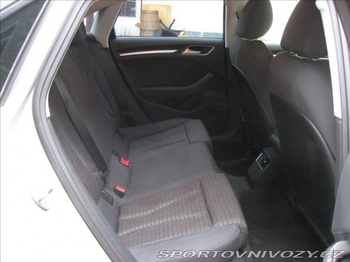 Audi A3 1,4 TFSI 125PS Ambition 2014