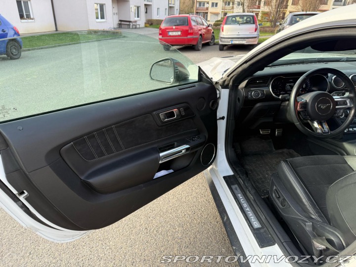 Ford Mustang GT V8 331kW 2020