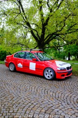 BMW 3 325i + samosvor