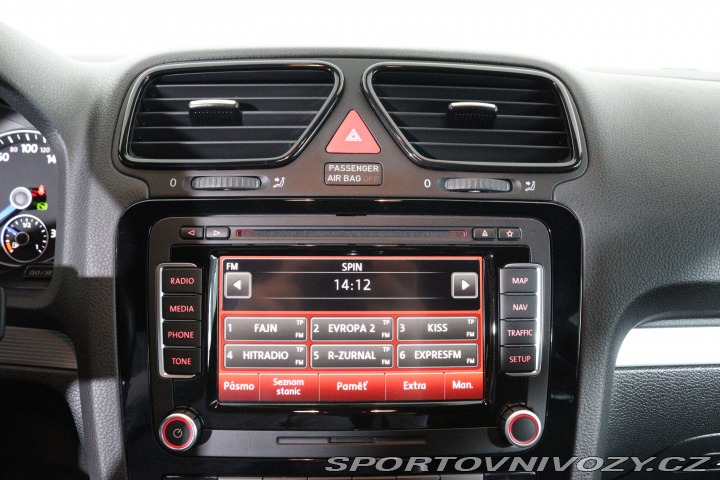 Volkswagen Scirocco R 2,0 TSI 195 kW DSG 2012