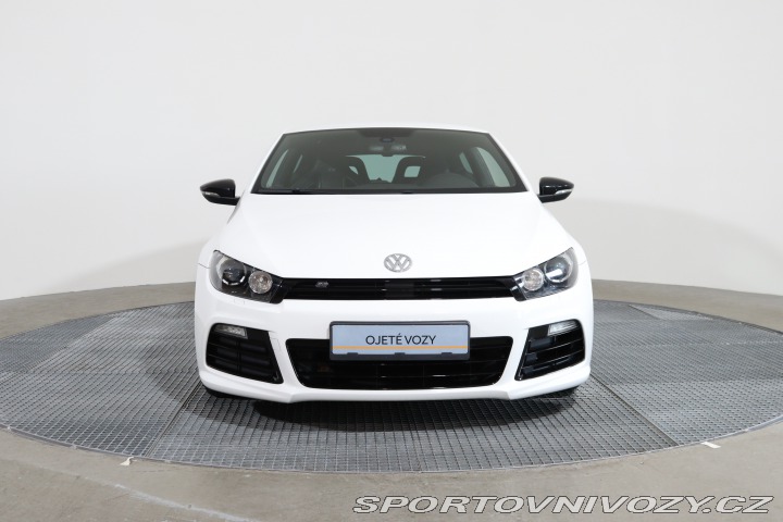 Volkswagen Scirocco R 2,0 TSI 195 kW DSG 2012