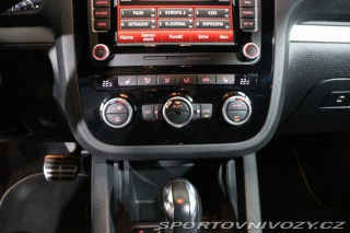 Volkswagen Scirocco R 2,0 TSI 195 kW DSG 2012
