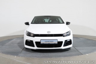 Volkswagen Scirocco R 2,0 TSI 195 kW DSG 2012