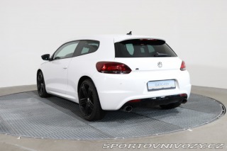 Volkswagen Scirocco R 2,0 TSI 195 kW DSG 2012